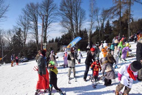 alšovka karneval 22-2-2025-447